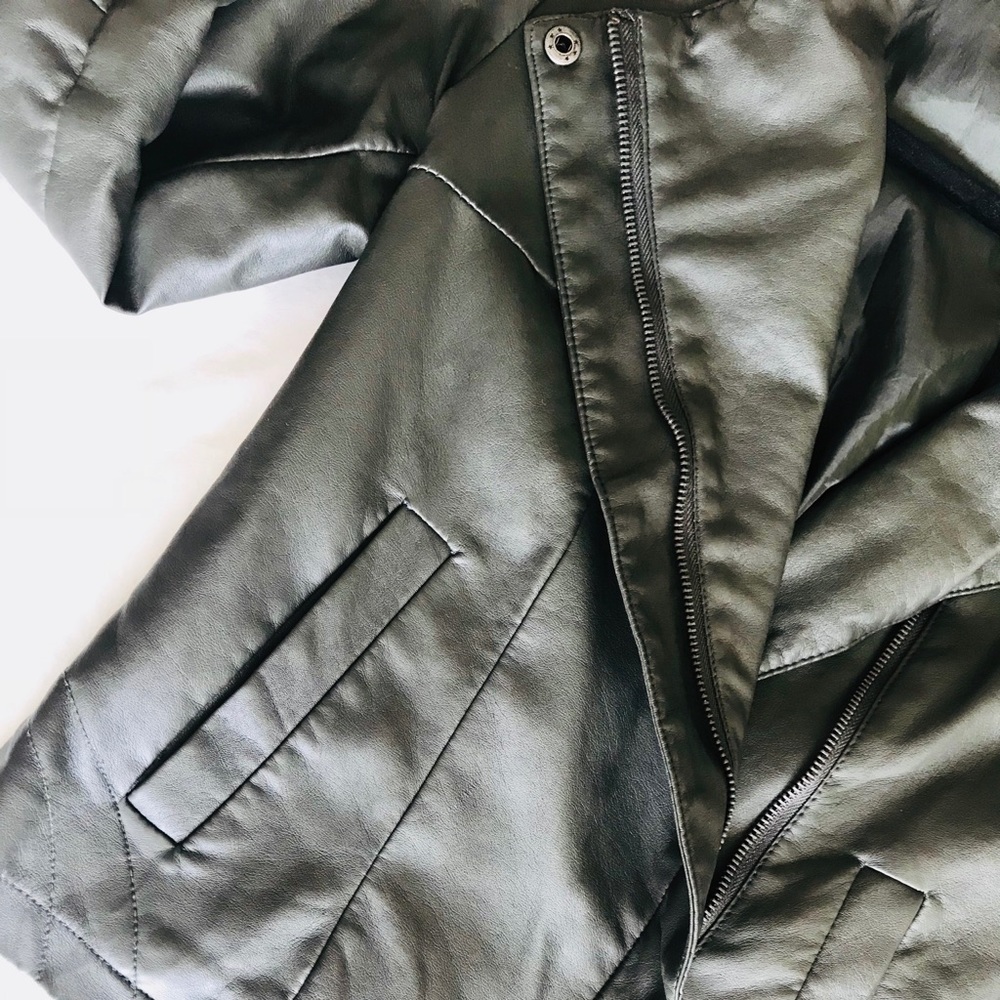 Faux leather jacket - Picture 4 of 4